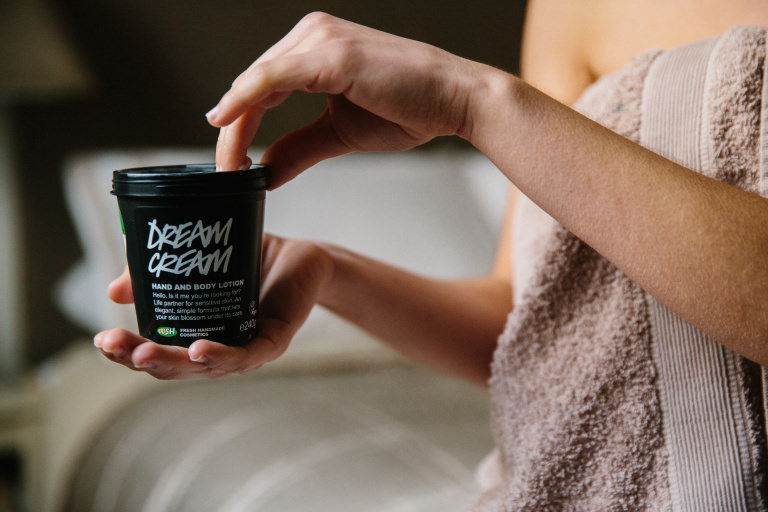 oaty creamy dreamy moisturising shower cream oaty creamy dreamy moisturising shower cream