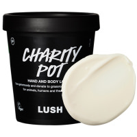 Charity Pot hidratante corporal y de manos que apoya asociaciones locales La textura untuosa de la crema corporal más solidaria Charity Pot junto con el bote negro