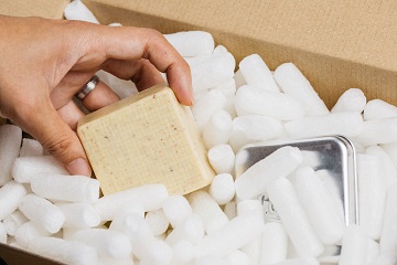 スクラビー ボディバター ボディスクラブ ラッシュ公式サイト Lush Fresh Handmade Cosmetics スクラビー ボディバター ボディスクラブ ラッシュ公式サイト Lush Fresh Handmade Cosmetics