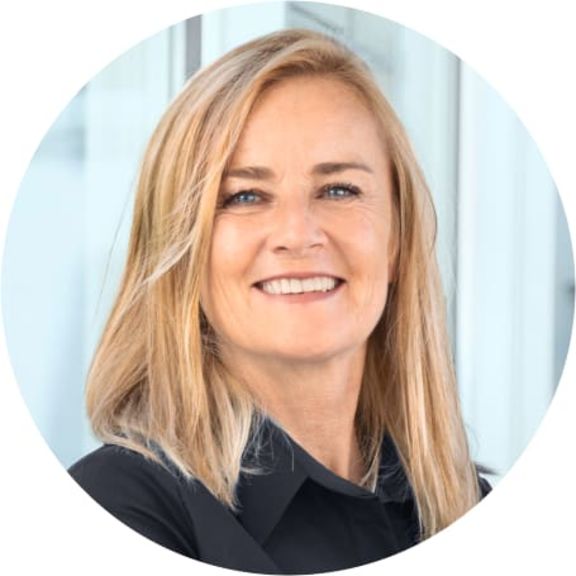 Vertriebsaußendienst Astrid Fernàndez