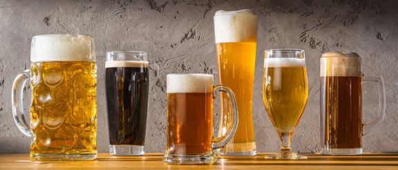 Verschiedene Biergläser für unterschiedliche Sorten