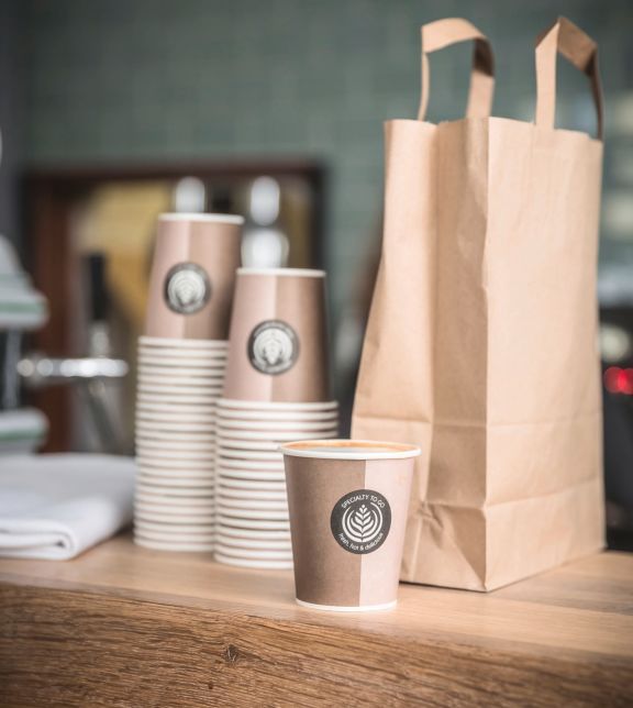 Take Away Pappbecher