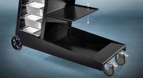 Desserte avec de nombreuses surfaces de rangement