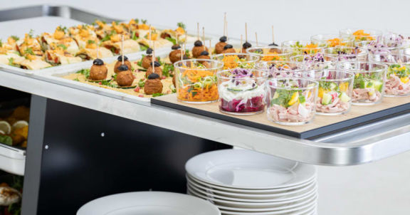 Plats de service et mignardises
