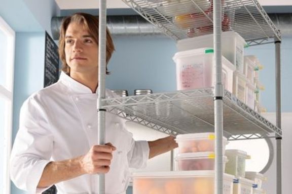 Personale di cucina a lavoro