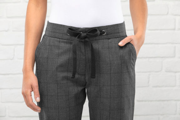 Damenkochhose Sweatpant Karo von JOBELINE