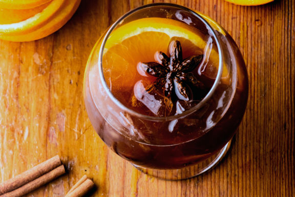 Würzige Wacholder - Punsch mit Gin