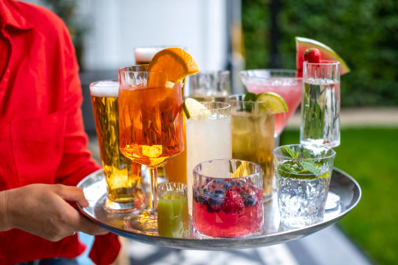 lounge bar drink al tavolo