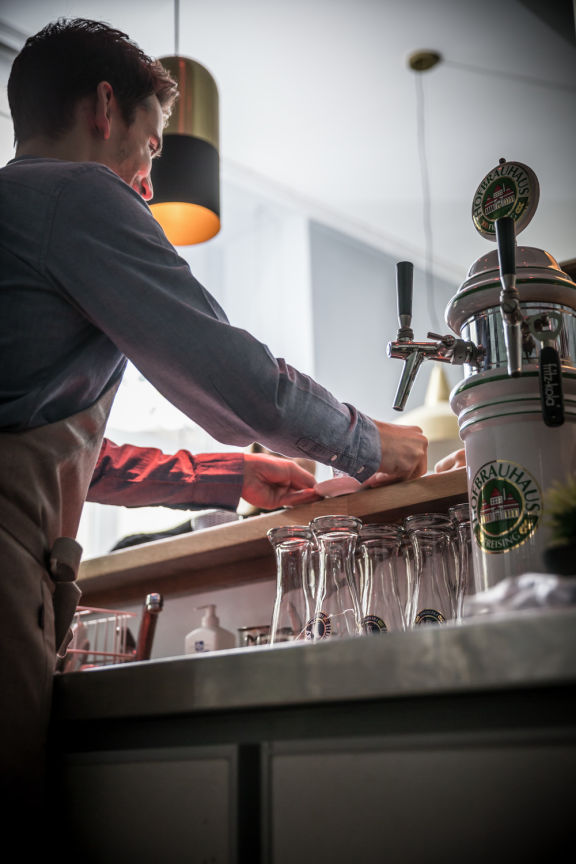 stipendio barman in base ad esperienza