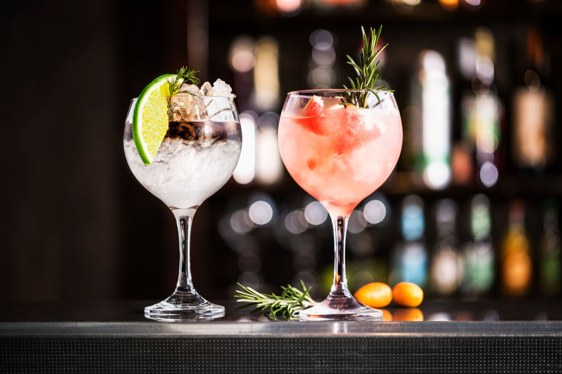 GIN: cos'è, ricetta e tipologie di questo pregiato distillato