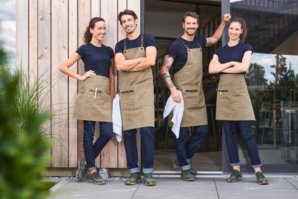 Delantal profesional hostelería vaquero, camareros con estilo