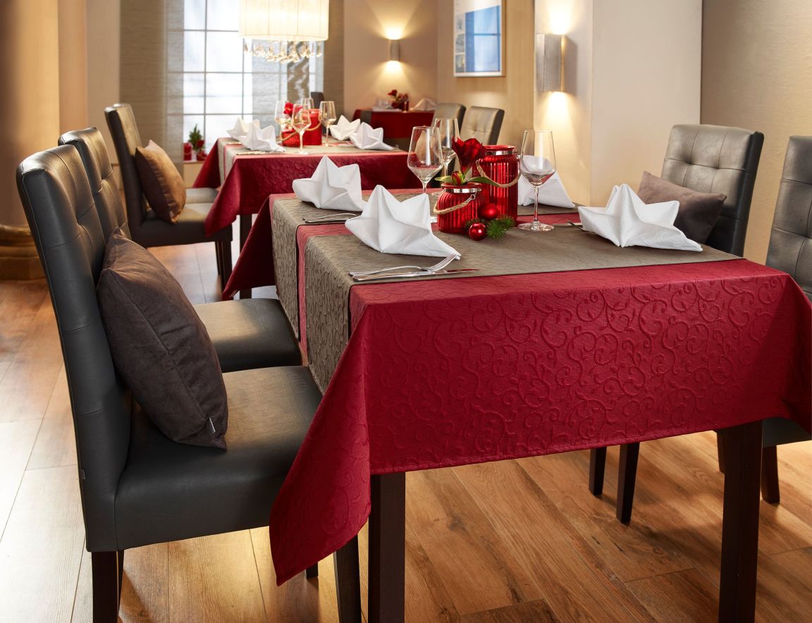 7 sedie eleganti per rendere perfetta la tua sala da pranzo
