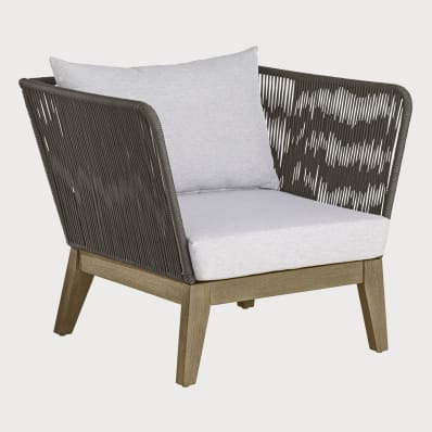 Outdoor lounge furniture