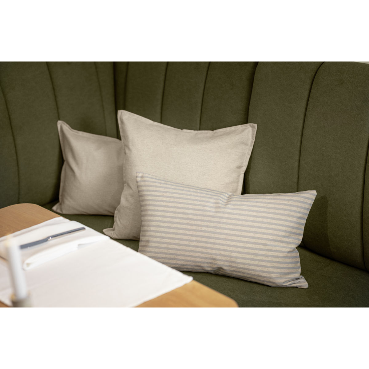 Federa per cuscino Eda a righe ERWIN M.; 40x40 cm (LxL); grigio chiaro/beige