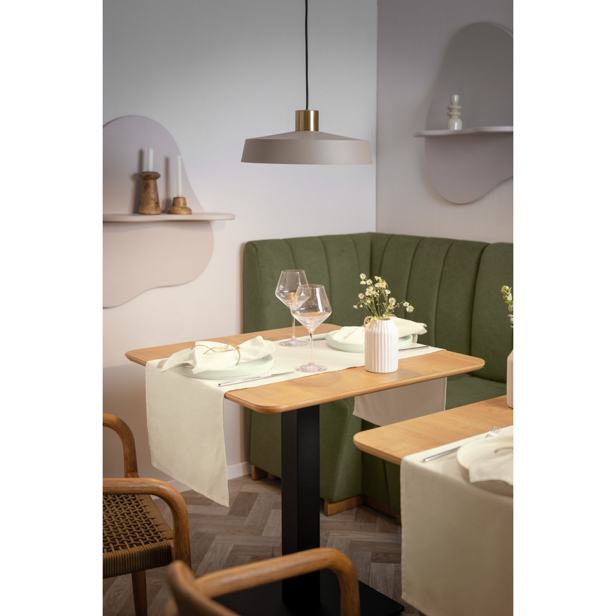 ERWIN M. Tafelloper Ledana; 40x120 cm (BxL); naturel