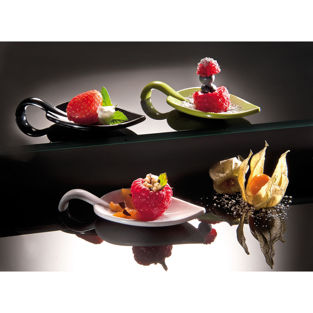 APS Fingerfoodlöffel LEAF, Melamin 10 cm (L); schwarz; 50 Stück / Pack
