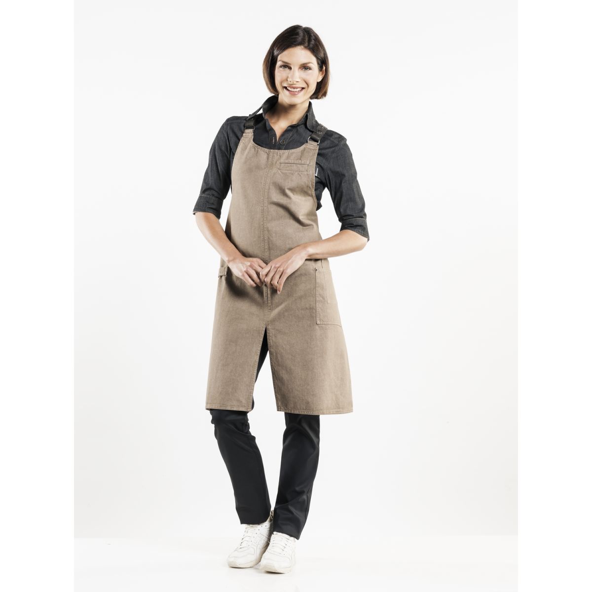 Chaud Devant Latzschürze Forene Cross Mud–Denim W75 – L90 90x75 cm (LxB); braun