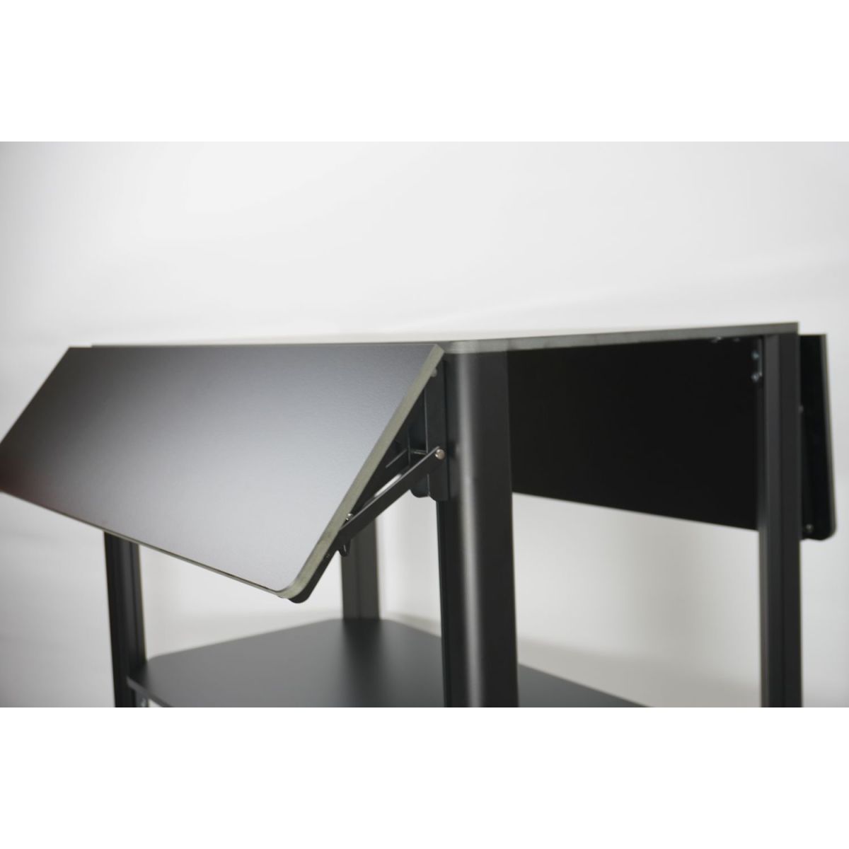 QUATRO Zimmerservicewagen mit zwei aufklappbaren Arbeitsflächen 77x81x76 cm (BxTxH); schwarz