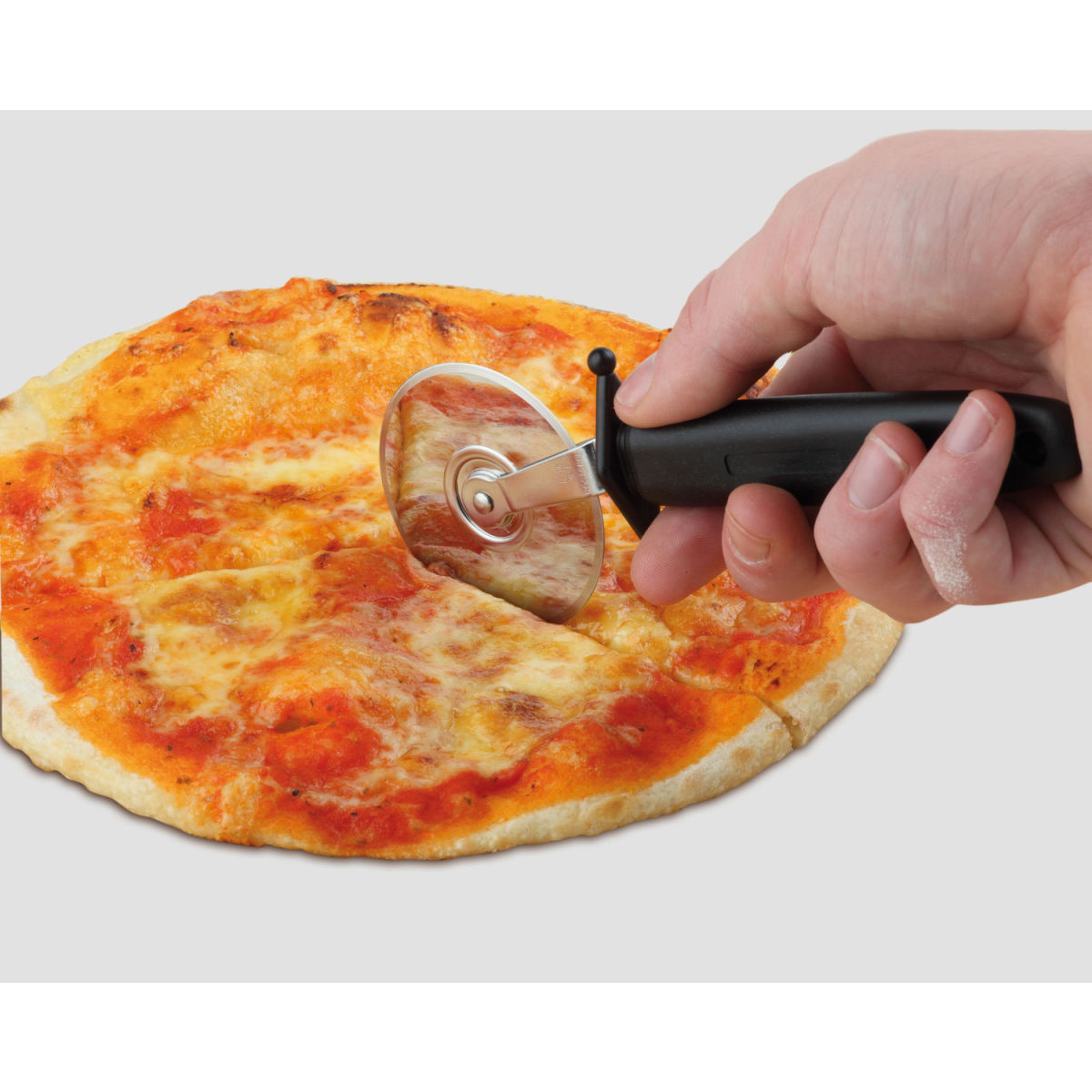 APS Pizzaschneider TOOLTIME 6x18.5x6x1.5 cm (ØxLxBxH); schwarz/silber; rund