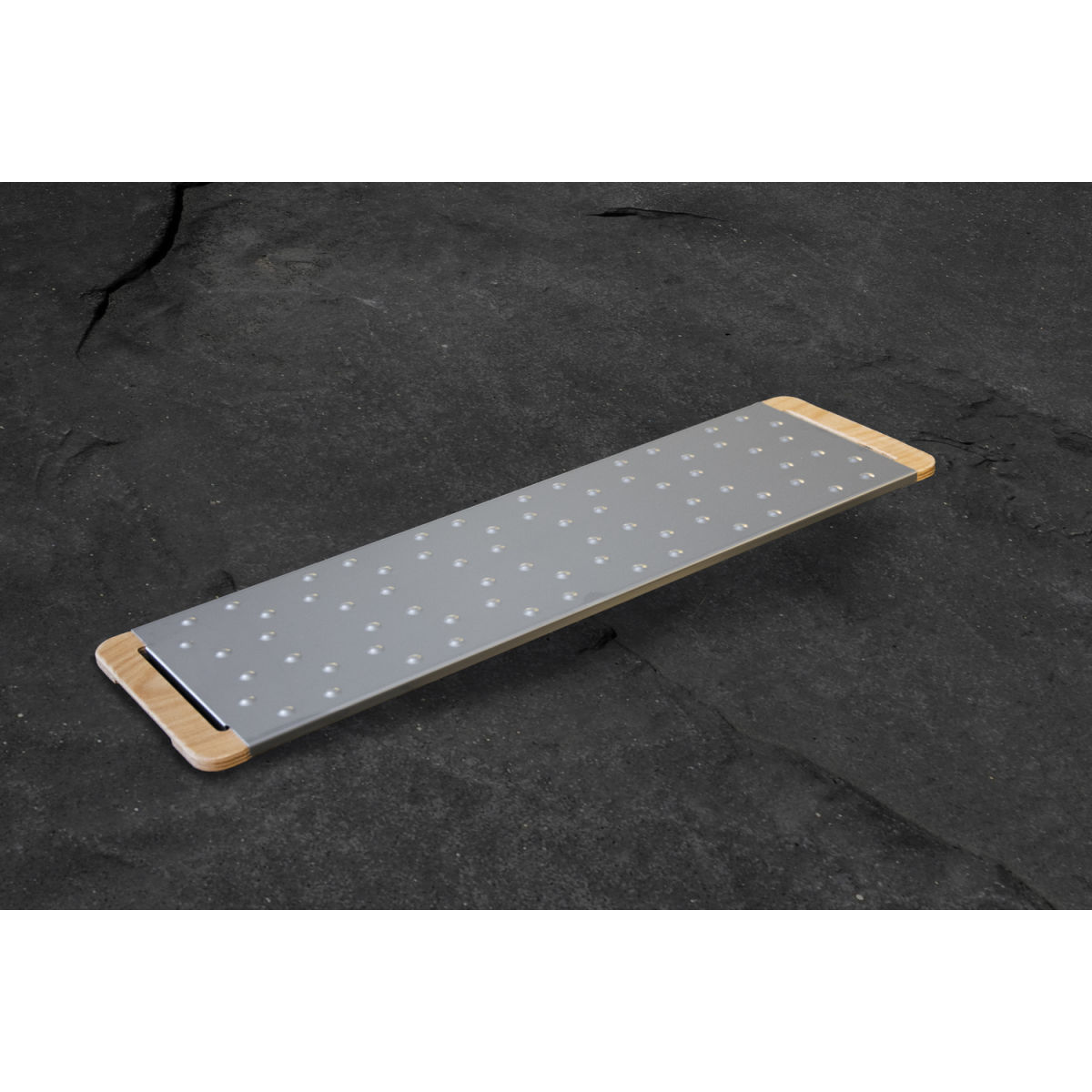STIL CASA Stil casa, 4er-Set Schneidebretter für Pizzen und Focaccia, Holzständer, Edelstahlplatte 68x21.5x3 cm (LxBxH); mehrfarbig; 4 Stück / Pack