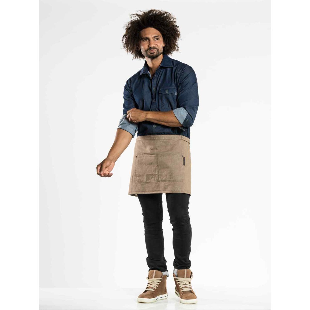 Chaud Devant Bistroschürze Base Mud Denim W80 – L40 40x80 cm (LxB); braun