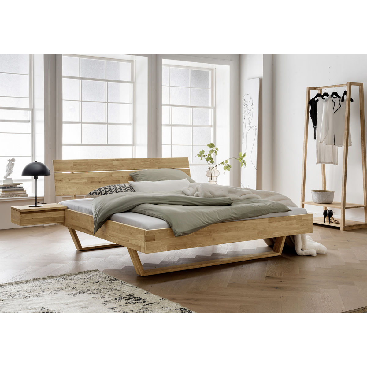 TPT Massivholzbett 'Dolle' mit Holzkufen und Kopfteil, Wildeiche 205x220x92 cm (BxLxH); natur