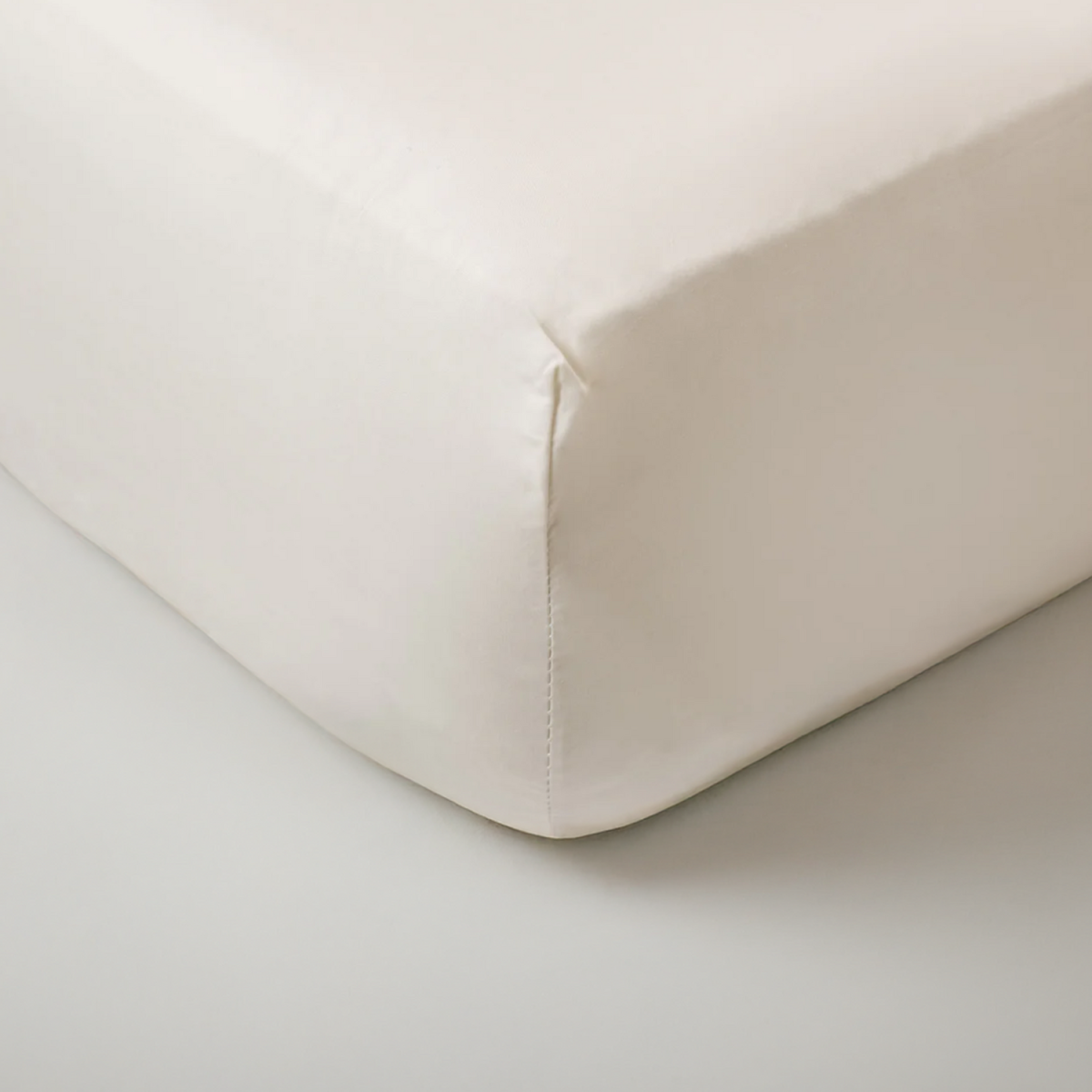 Coprimaterasso Jersey di Cotone Elasticizzato, Coprimaterasso Anallergico in fibra naturale e traspirante, Made in Italy Lombarda Trapunte; 80x200 cm (LxL); bianco; 6 pz. / Pacco