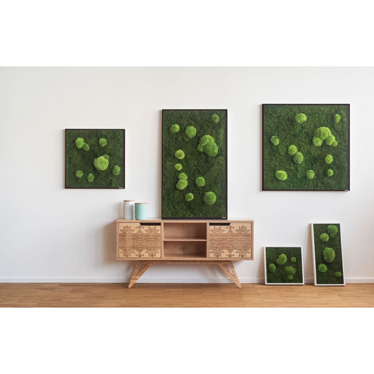 styleGREEN Wald- und Kugelmoosbild 100x60cm Vollholz (schwarz) 100x60 cm (LxB); grün