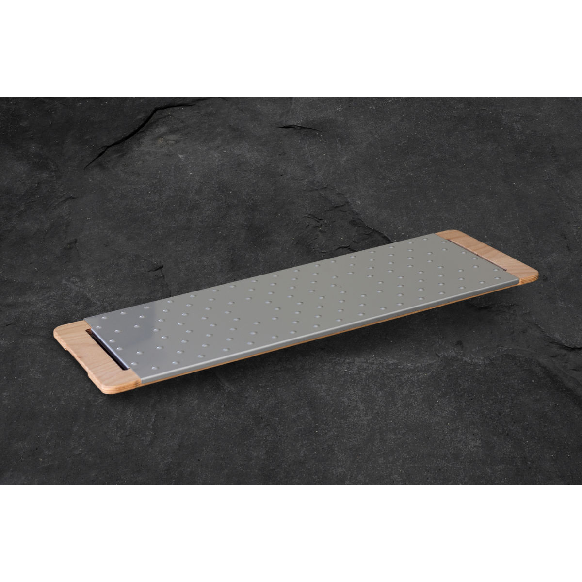 STIL CASA Stil casa, 2er-Set Schneidebretter für Pizzen und Focaccia, Holzständer, Edelstahlplatte, 111,5x30 cm - innen 100x30 cm 111.5x30x3 cm (LxBxH); mehrfarbig; 2 Stück / Pack