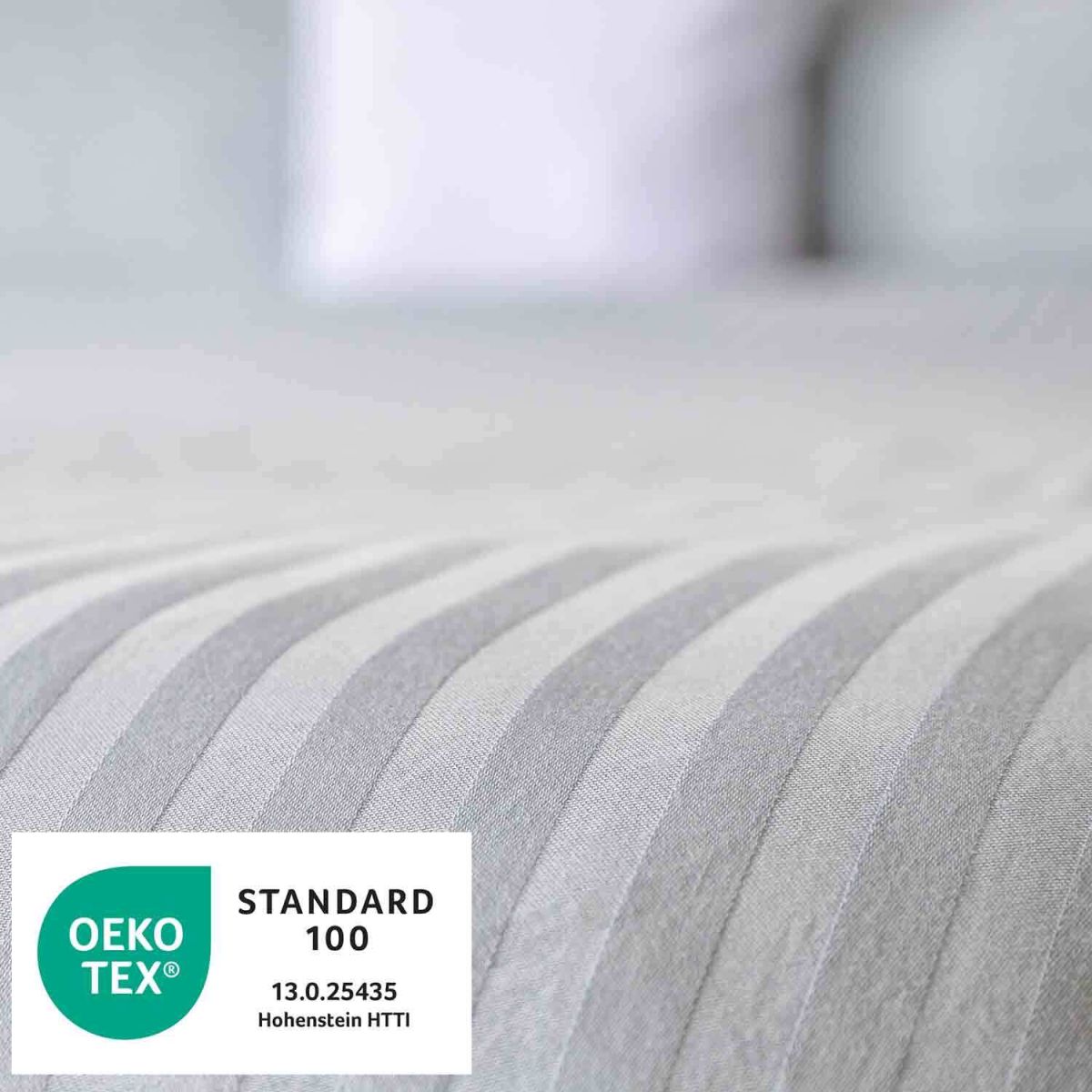 bertsch Hotelwäsche Satin-Bettwäsche Riga mit 8mm Feinstreifen in 80/80 cm & 140/210cm; 140x210 cm (BxL), 80x80 cm (LxB); weiß