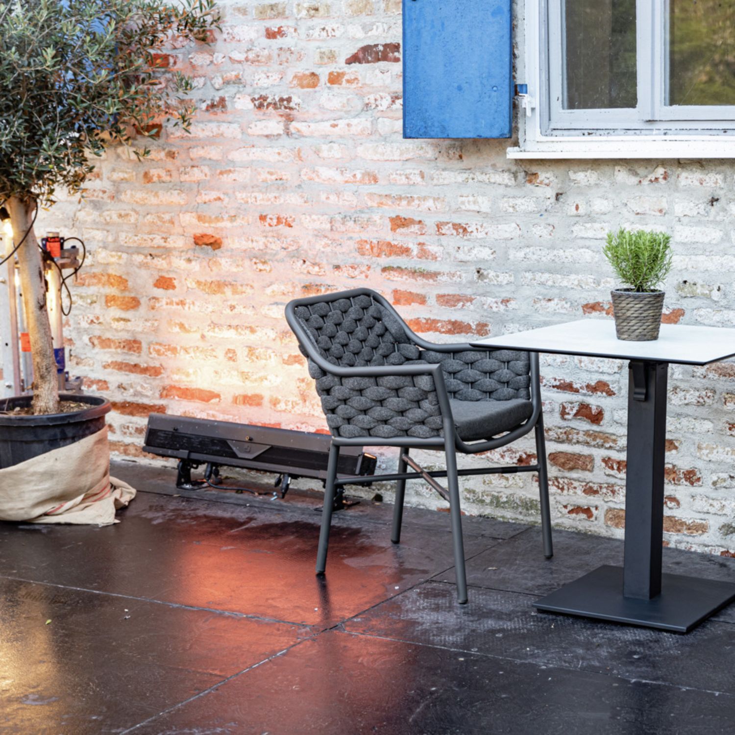 Table bases Jaro