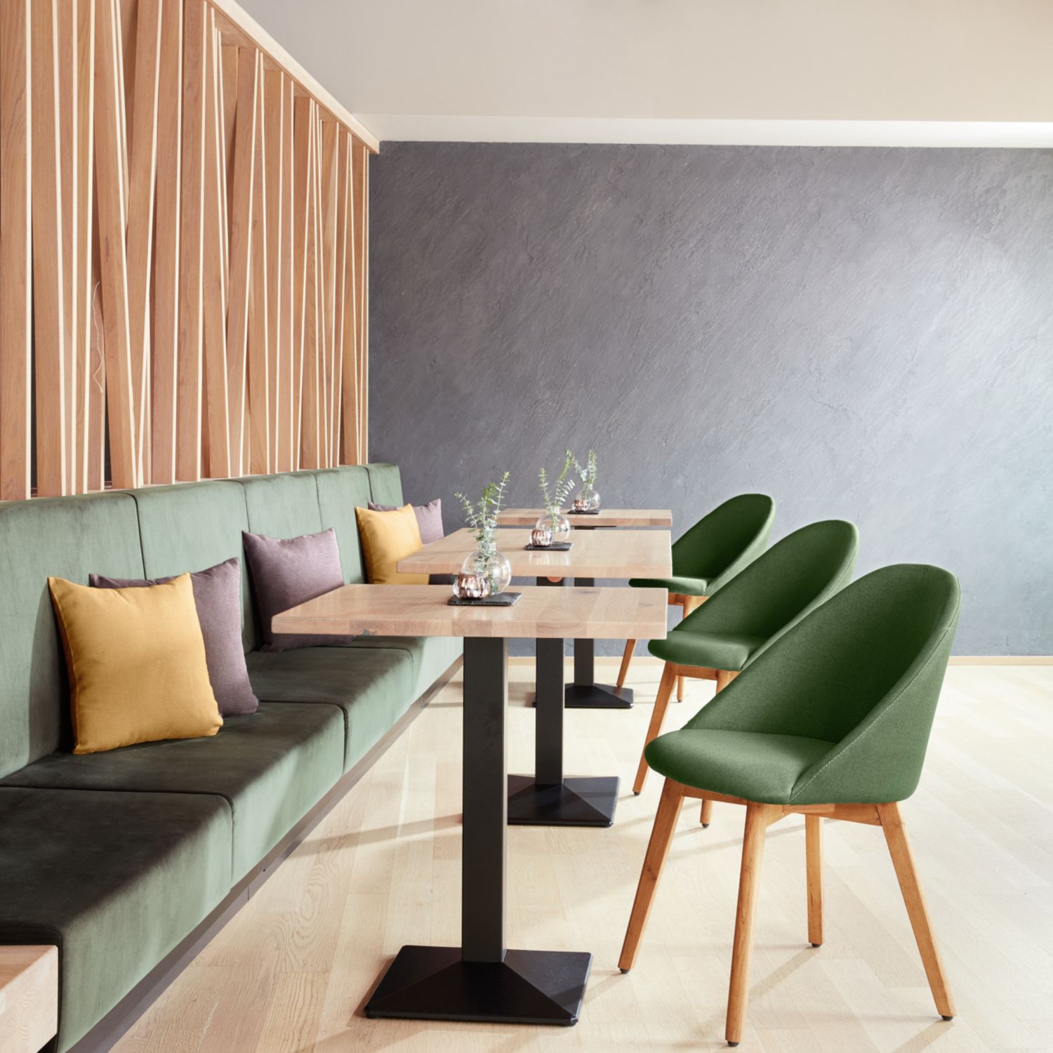 Stuhl-Serie Alwin