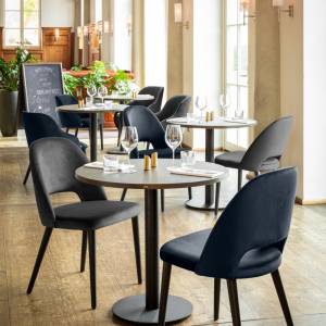 Chair series Tonda