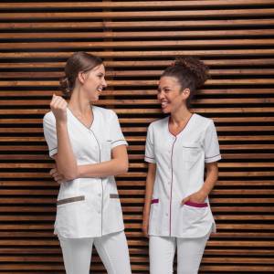 Abbigliamento sanitario shop on line
