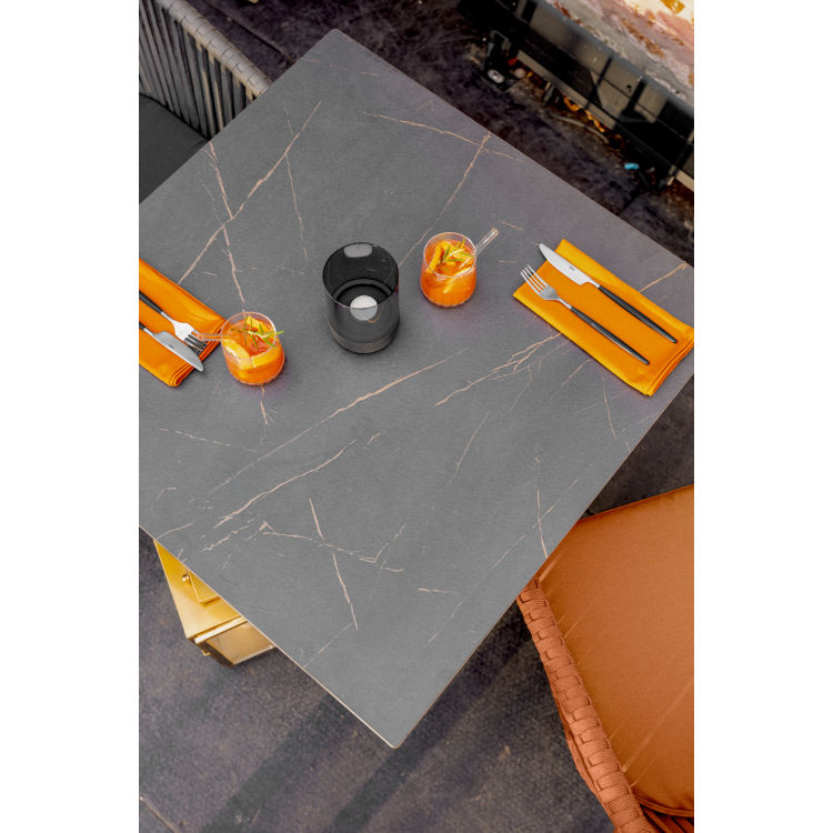 Outdoor-HPL-Tischplatte Lift