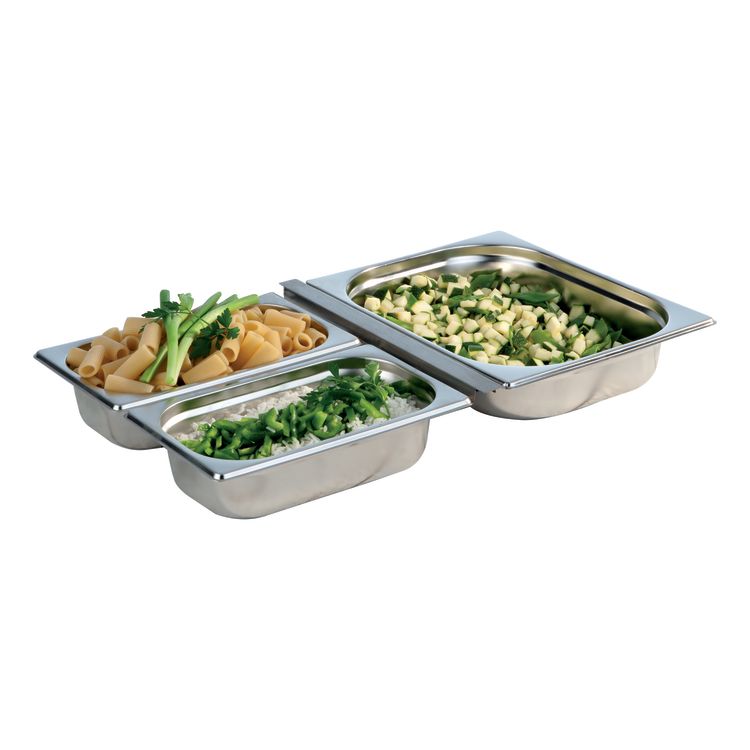 GN Behälter-Set, 4-teilig Edelstahl bestehend aus: - 1 GN 1/2 Behälter, 4 Liter 32,5 x 26,5 cm, Tiefe: 65 mm - 2 GN 1/4 Behälter, 1,8 Liter