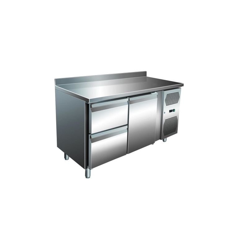 VIP Kühltisch mit 1x 2 Schubladen und 1 Tür und Aufkantung -2 bis +8°C 1.360x700x960 mm