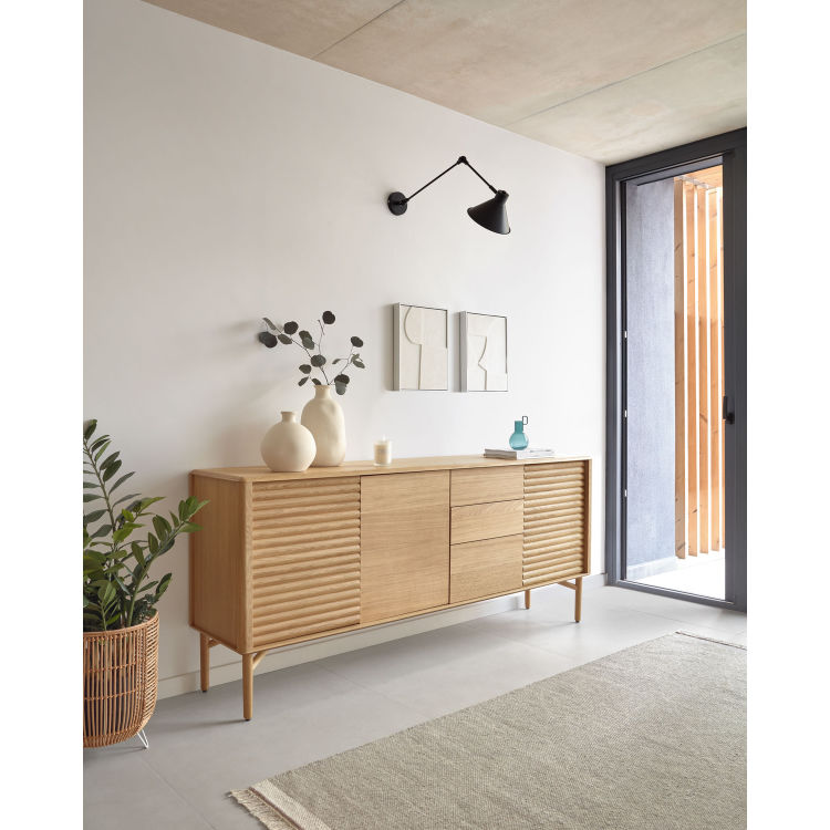 Lenon Sideboard 3 Türen 3 Schubladen Eichenholz und -furnier FSC MIX Credit
