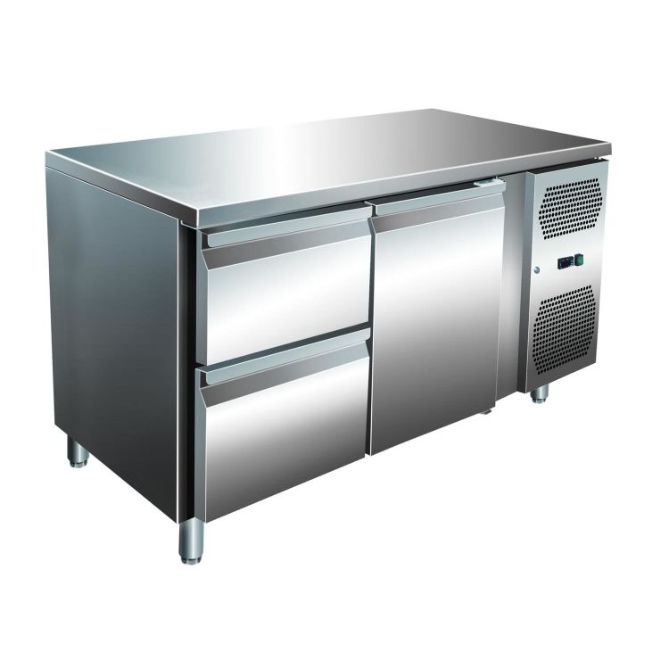 VIP Kühltisch mit 1x 2 Schubladen und 1 Tür -2 bis +8°C 1.360x700x860 mm