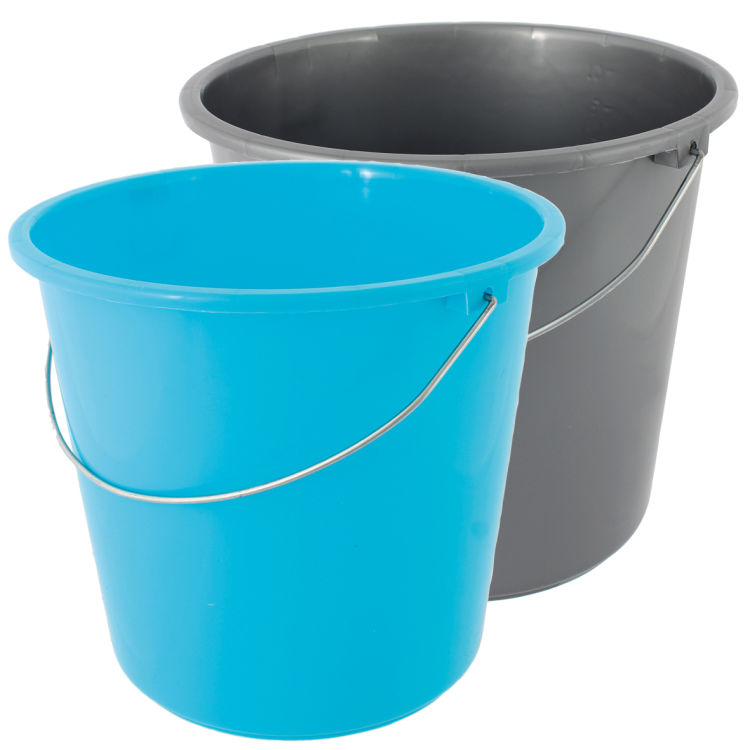 Putzeimer mit Metallbügel