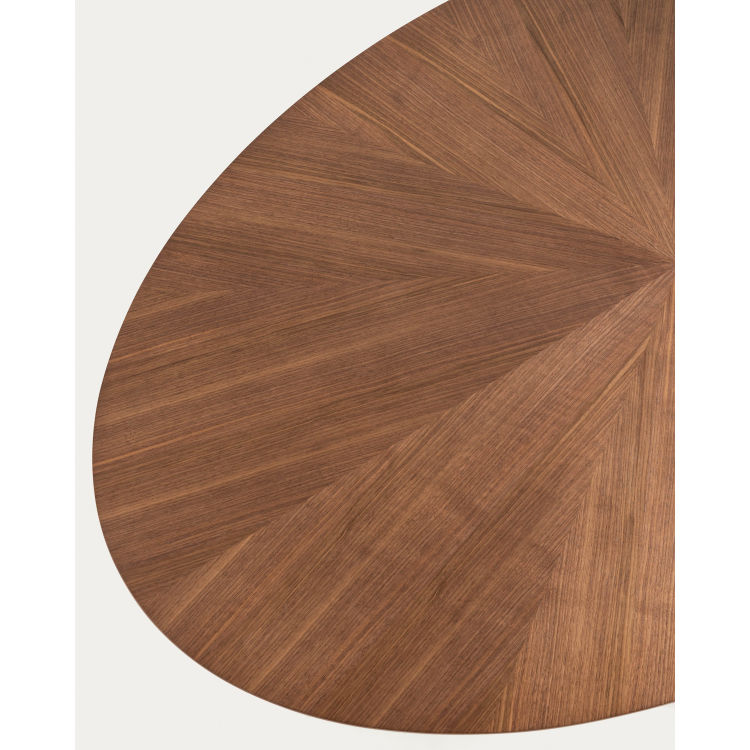 Naanim Tisch mit Walnuss Finish