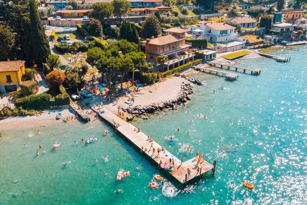 Campsites Lake Garda 4 and 5 stars with water park Campings.Luxury