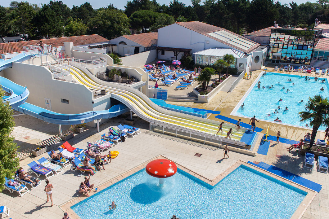 Camping Ile de Noirmoutier 4 et 5 étoiles avec parc aquatique
