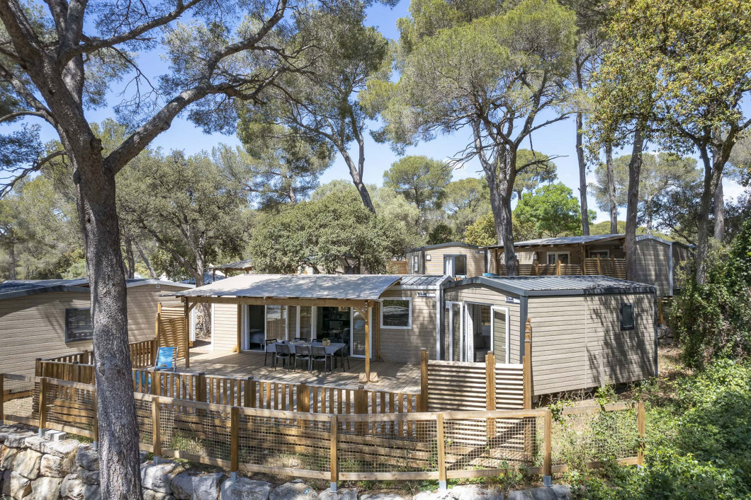 la-plage-du-dramont-camping-de-luxe-var-saint-rapha-l
