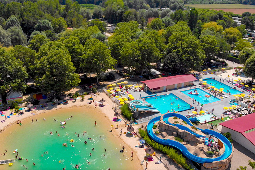 Camping Drôme 4 en 5 sterren met een waterpark Campings.Luxury