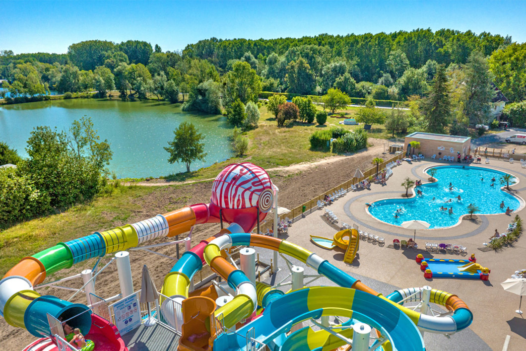 Près de la Fontaine Camping de luxe SeineetMarne Gouaix