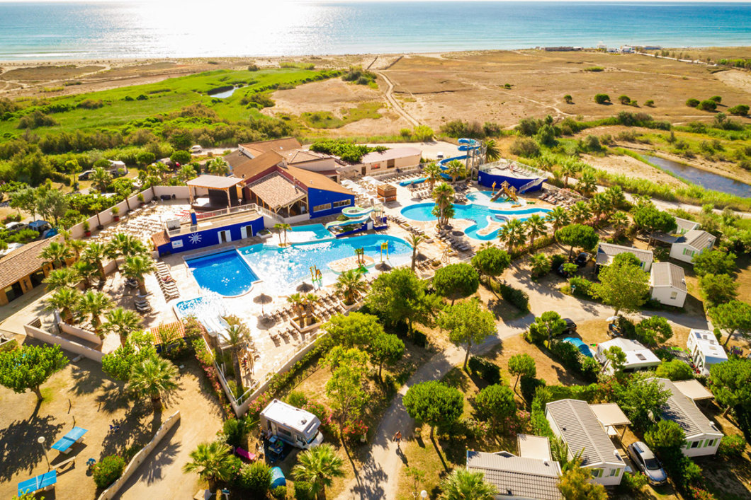 Camping Leucate | 4 et 5 étoiles avec parc aquatique | Campings.Luxe