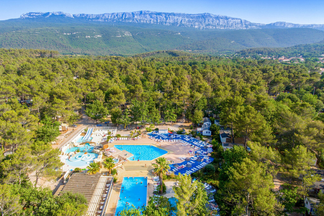 Campsites Cassis | 4 and 5 stars with water park | Campings.Luxury