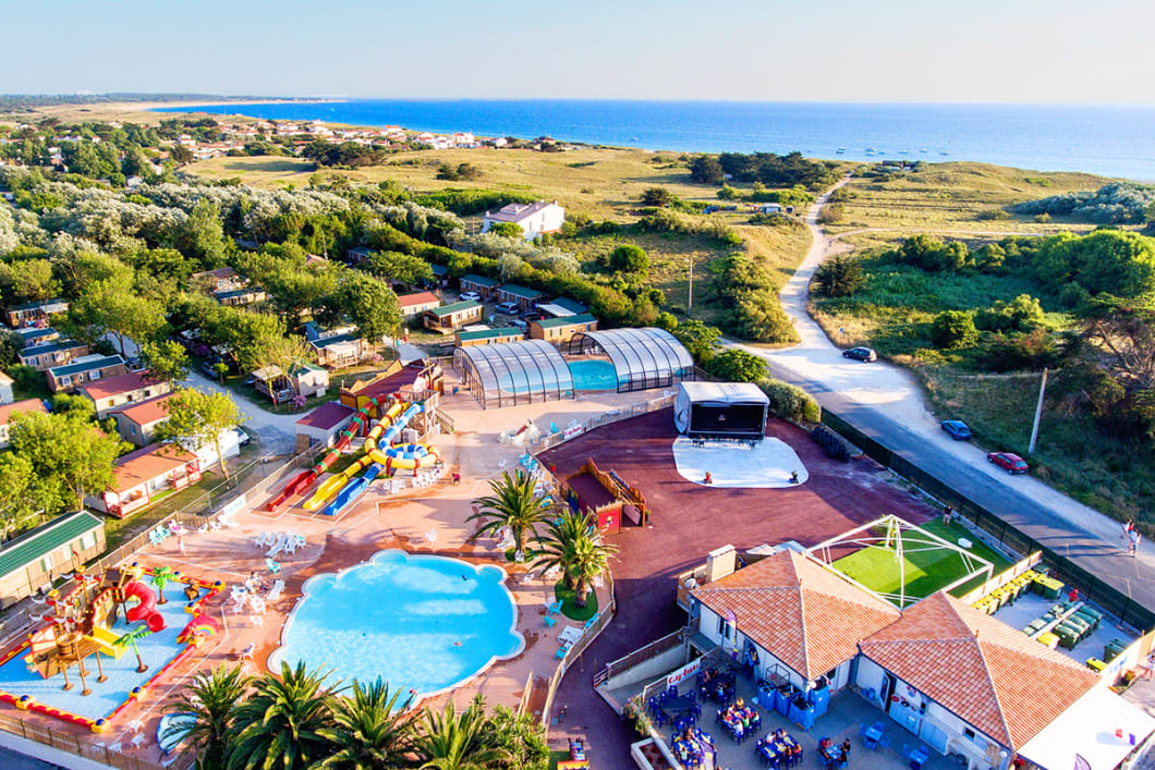 Les Huttes Camping De Luxe Charente Maritime Saint Denis Doléron