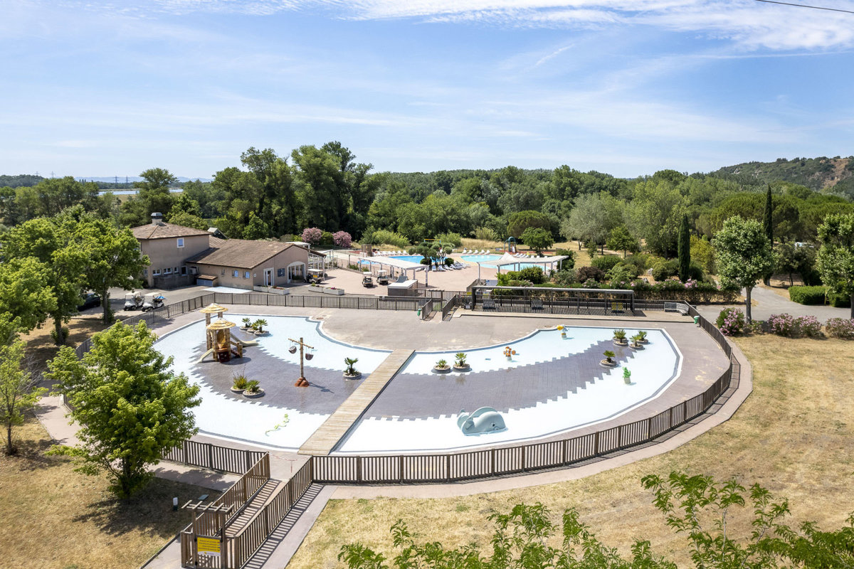 Camping l'Ile des Papes Sandaya in VilleneuvelèsAvignon, France (2022)